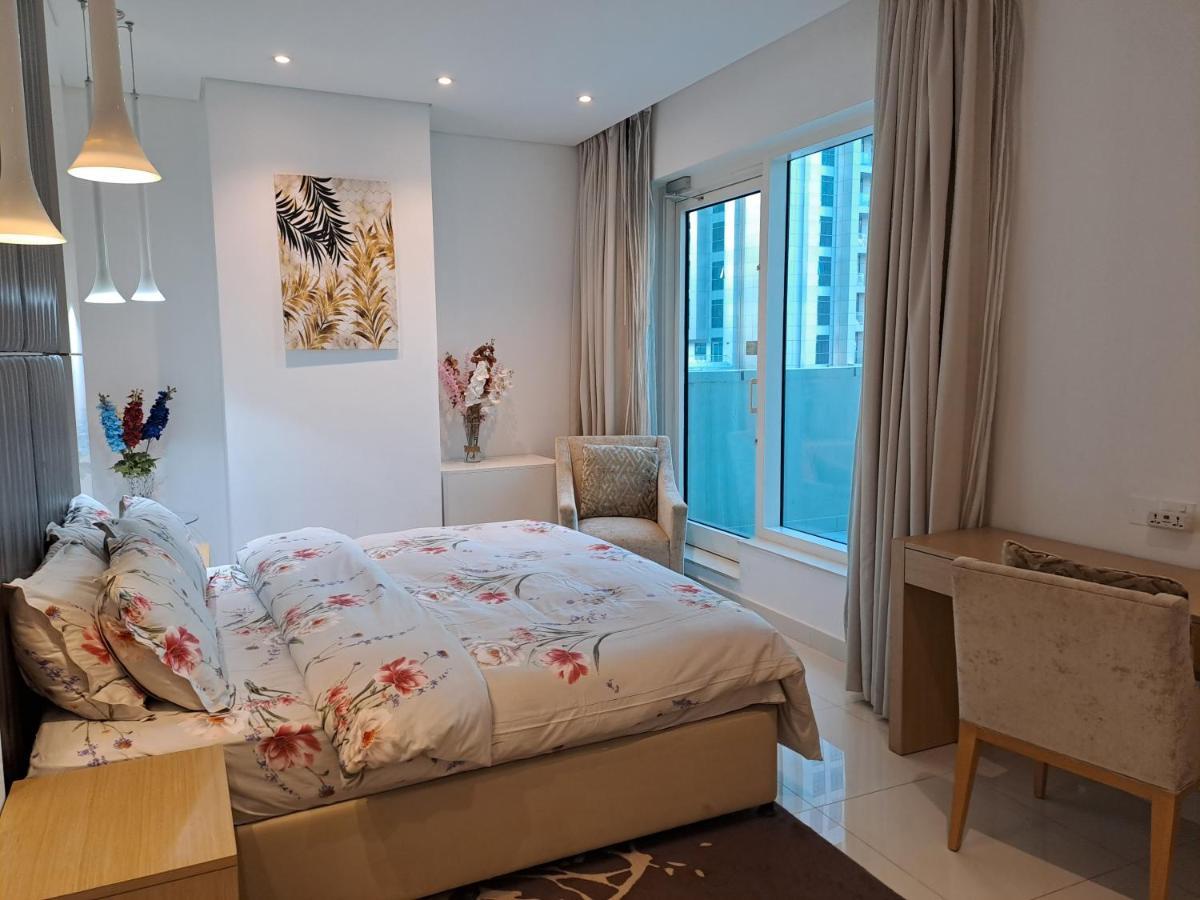 Spacious One Bedroom Close To Burj Khalifa, Dubai Mall In Business Bay Dış mekan fotoğraf